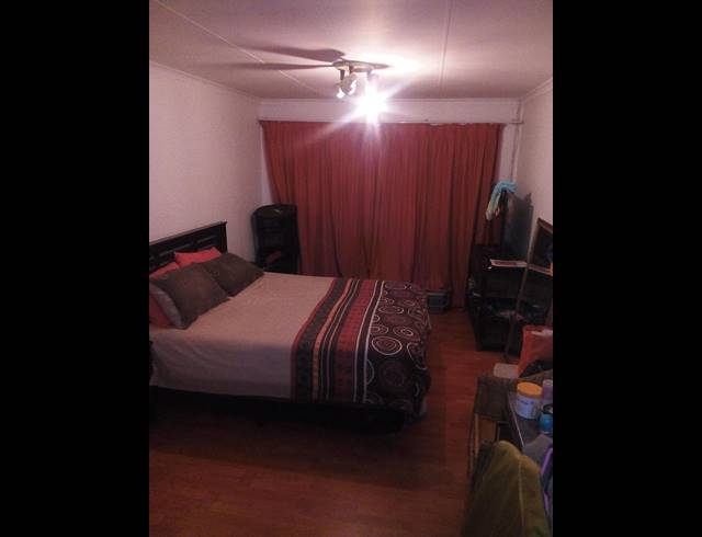 3 BEDROOM FREESTANDING RENTED IN BLOUBOSRAND